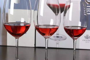 黛富德分享都是红酒杯,水晶的和玻璃的有什么区别